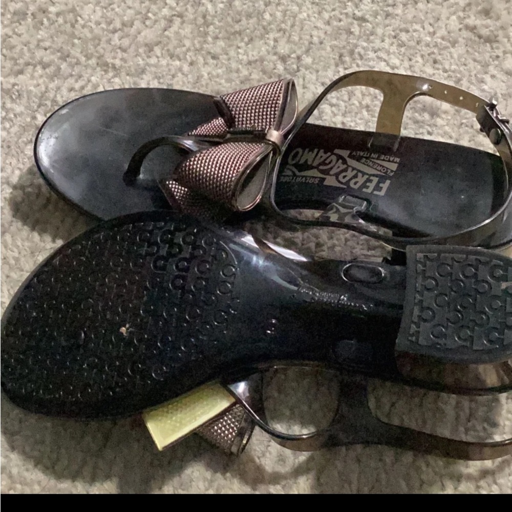 Shoes - Picture 2 of 3